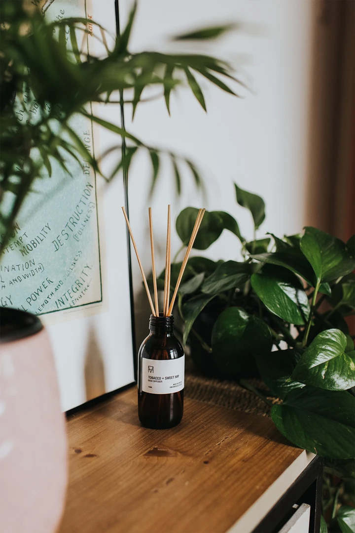 Tobacco & Sweet Hay - Candle & Reed Diffuser Gift Set (6126229717150)