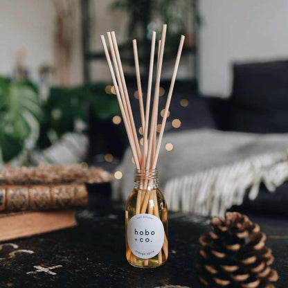 CHRISTMAS / Orange Spice Reed Diffuser